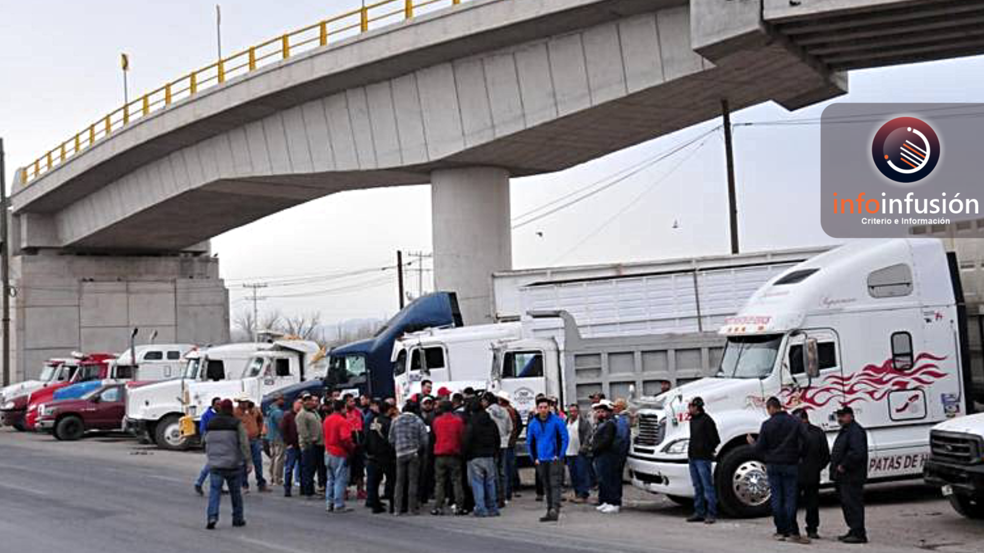 Transportistas en La Laguna se unen a paro nacional del AMOTAC