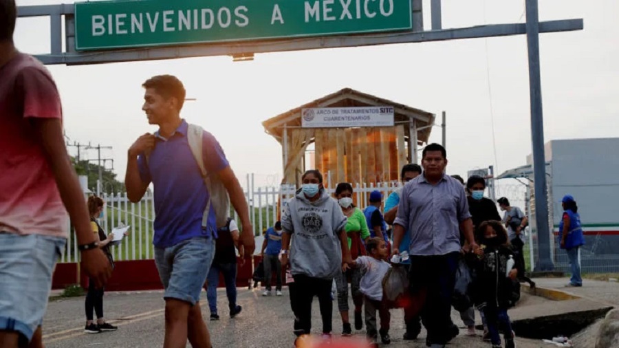 México firma acuerdo para apoyar a migrantes retornados de Ecuador y Colombia