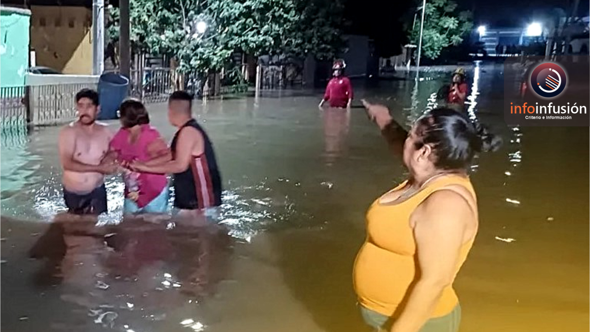 Desborda canal e inunda ejido El Vergel en Gómez Palacio