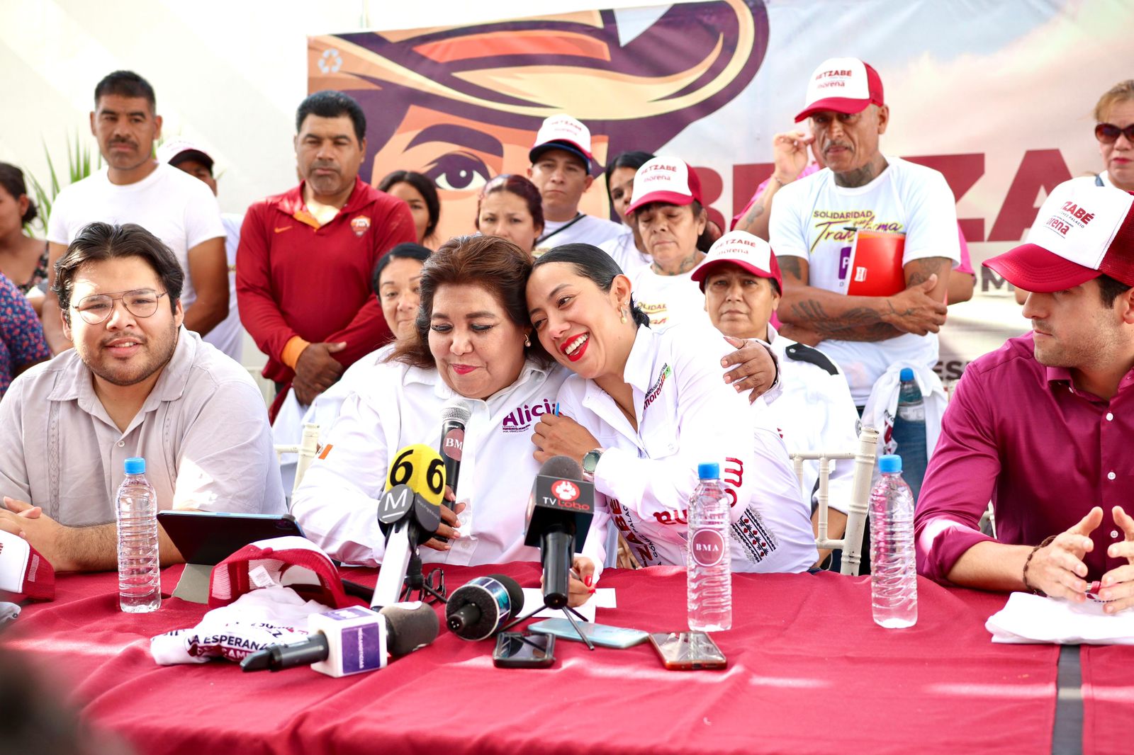 Candidata del Partido Encuentro Social declina a favor de Betzabé Martínez