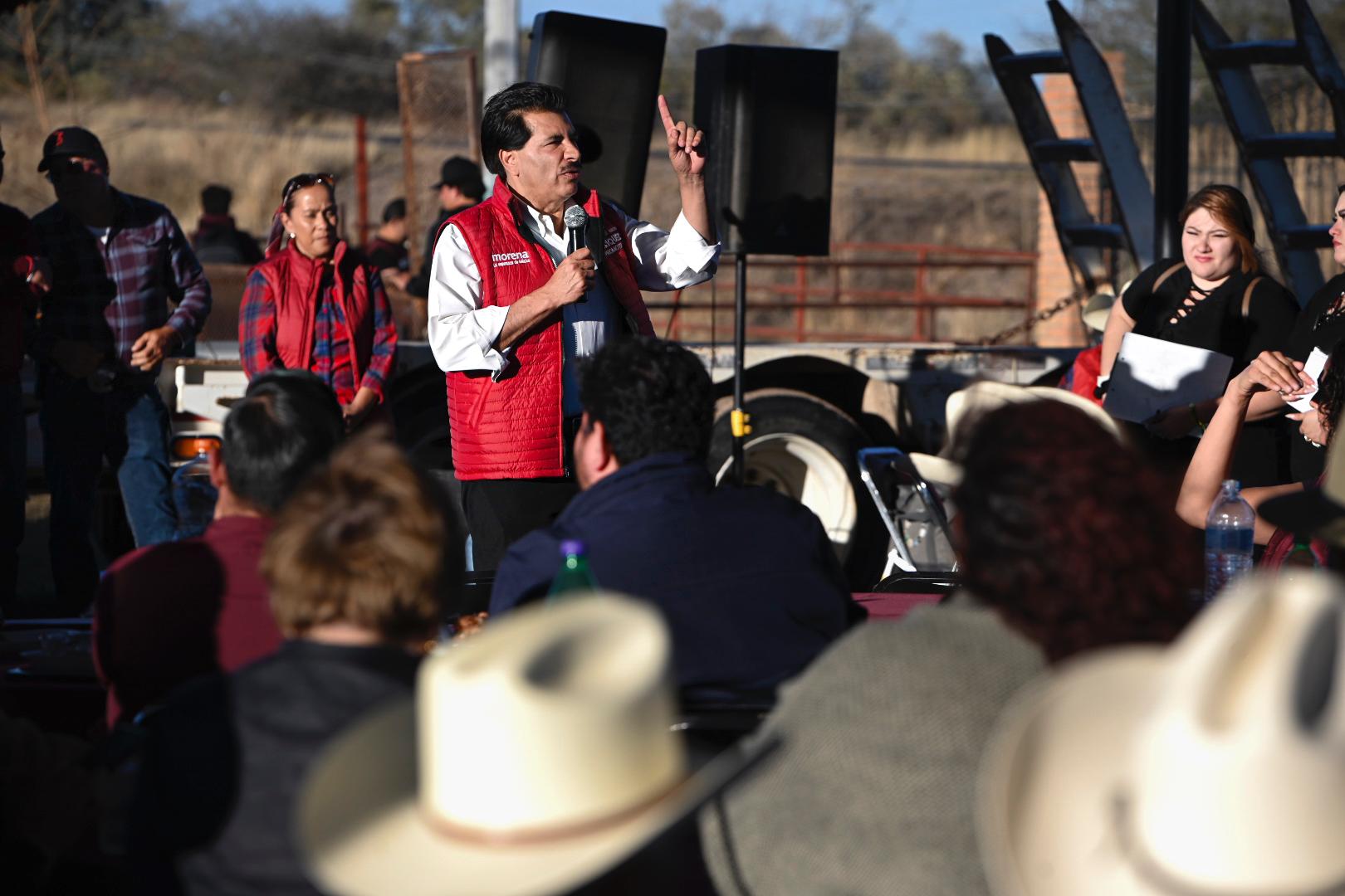 José Ramón Enríquez se compromete a regresar el apoyo al campo duranguense