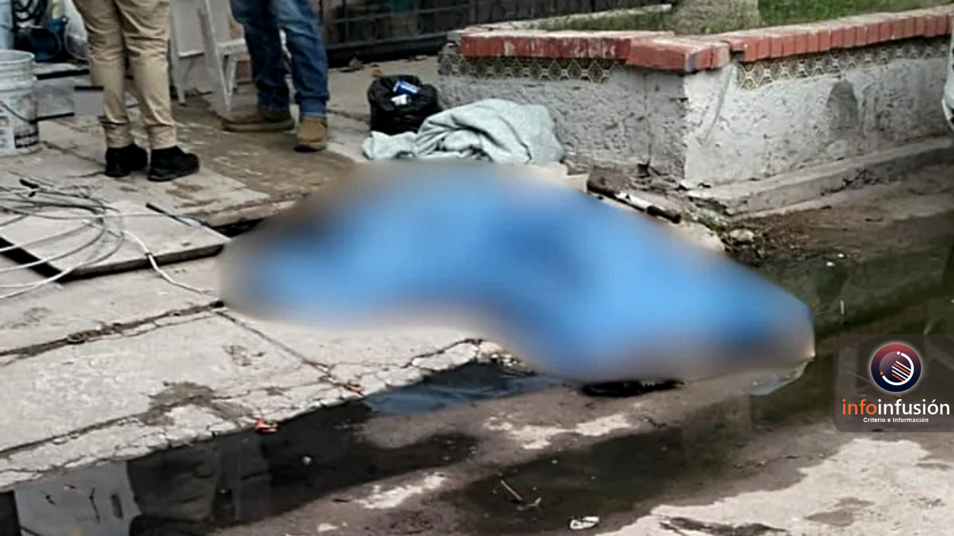 Muere hombre al desazolvar drenaje en Gómez Palacio