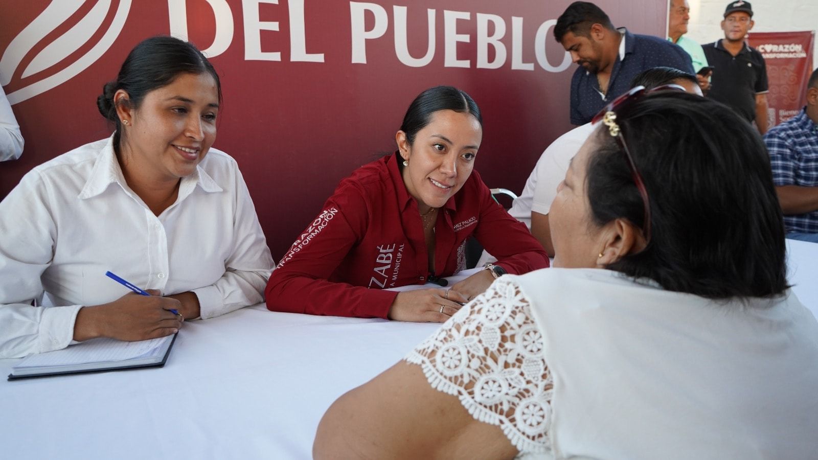“Seguimos generando resultados”, afirma Betzabé Martínez en el ejido Jiménez