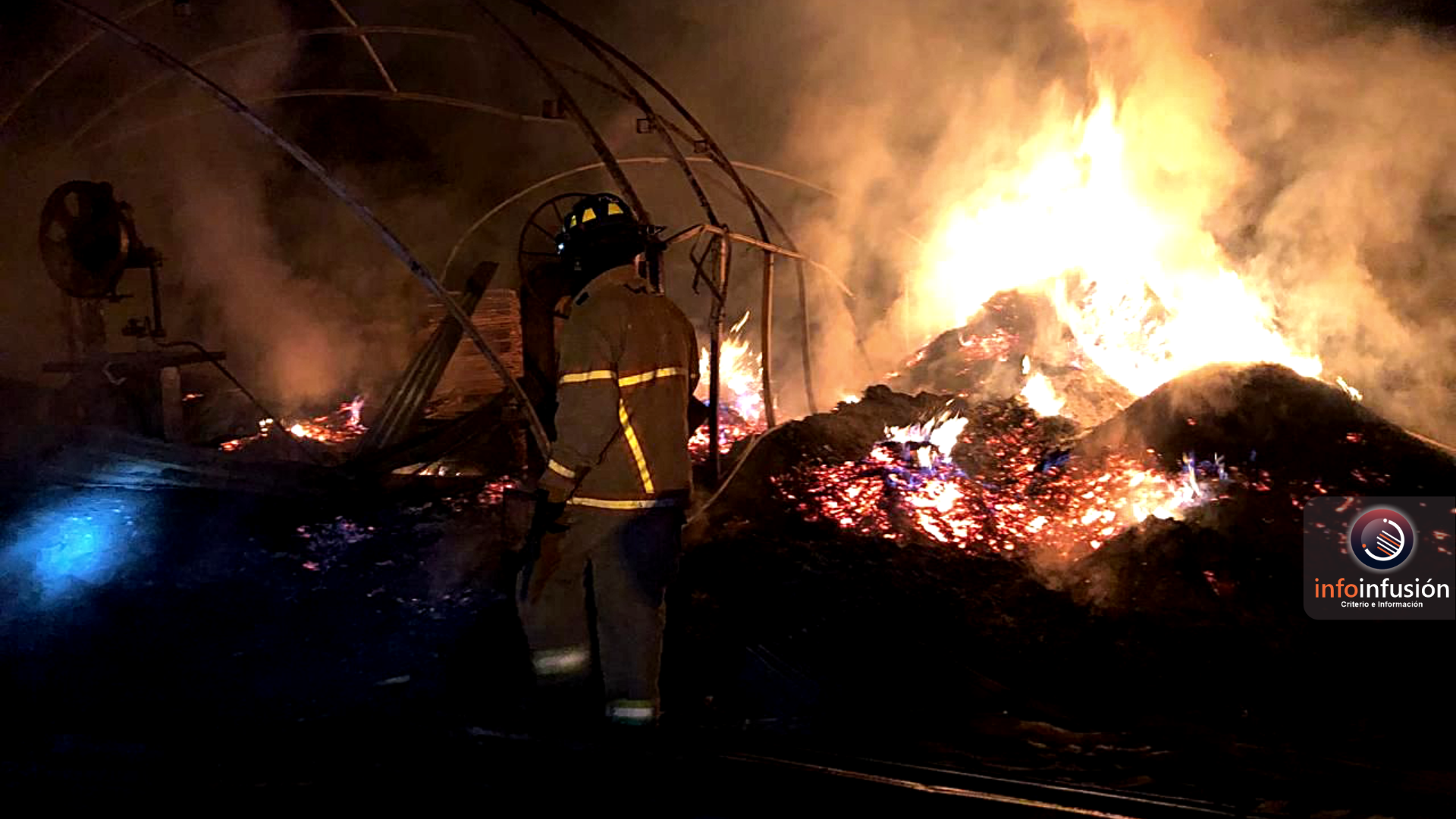 Arde aserradero en poblado San José de la Vinata